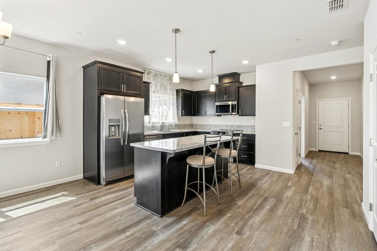1312 River Run Cir - Photo 4 of 22