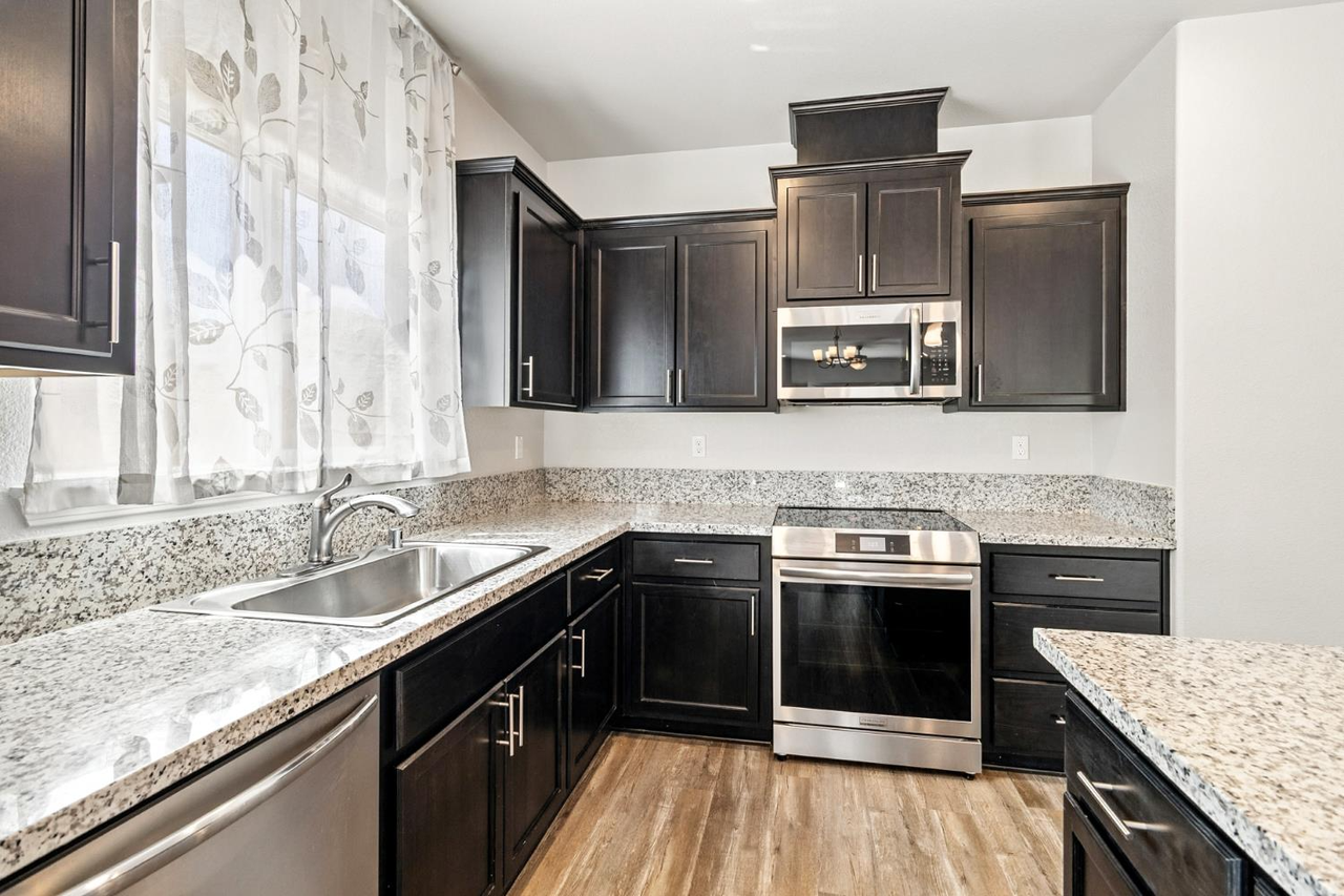 1312 River Run Cir - Photo 7 of 22