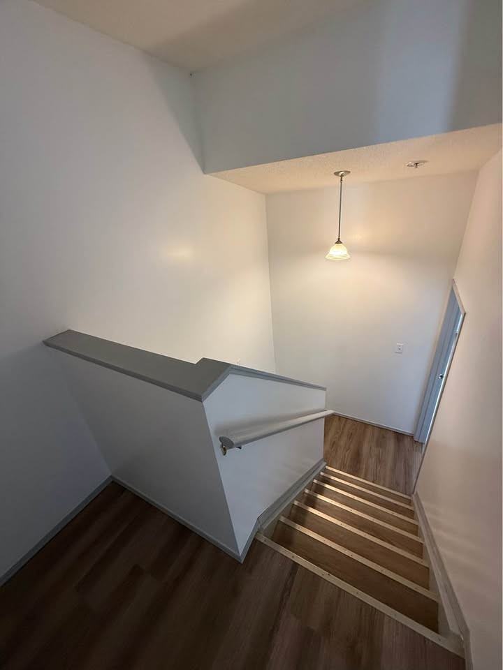 7602 176 St Nw - Photo 4 of 23