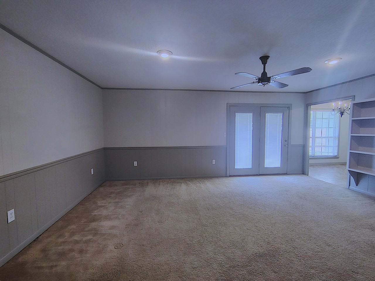 810 Ogilsvie St - Photo 4 of 20