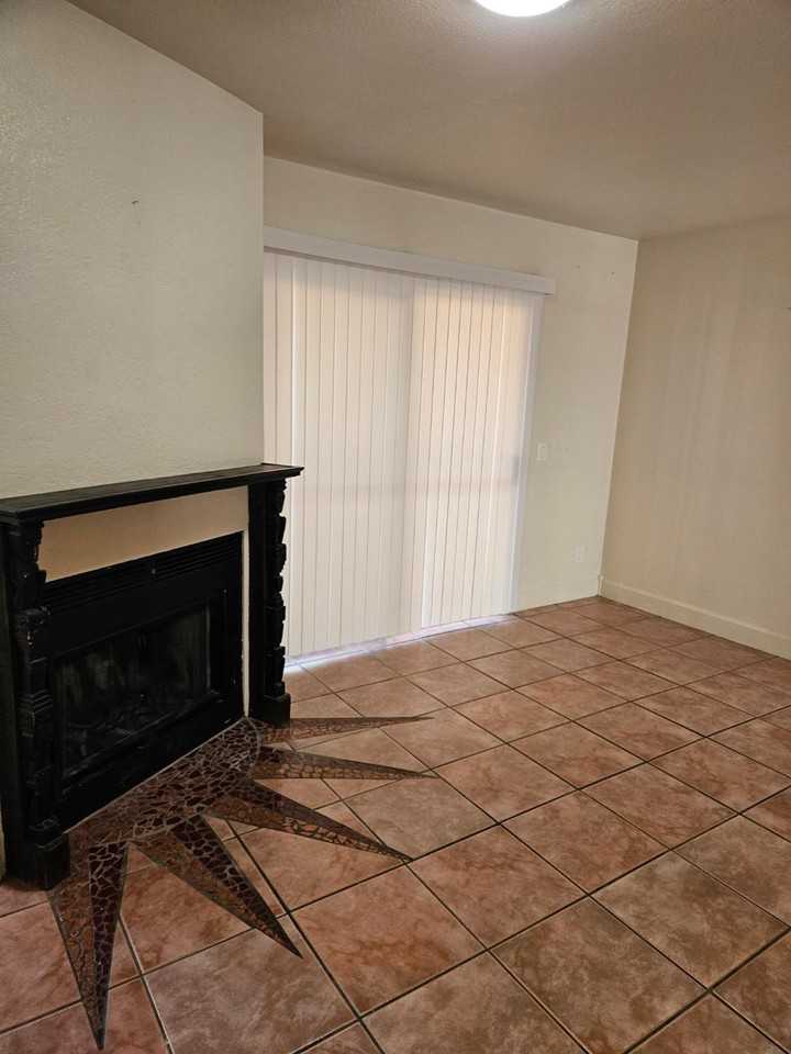 5664 S Wood Crest Dr - Photo 6 of 14