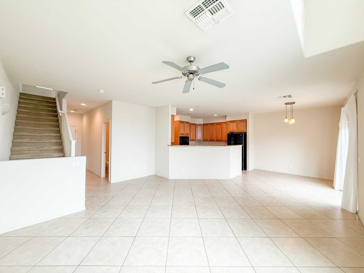 1851 W Vermont Ave - Photo 6 of 27