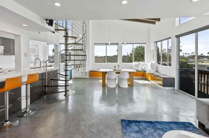 100 S Venice Blvd #9 - Photo 3 of 12