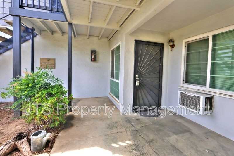 4439 V St #1 - Photo 4 of 50