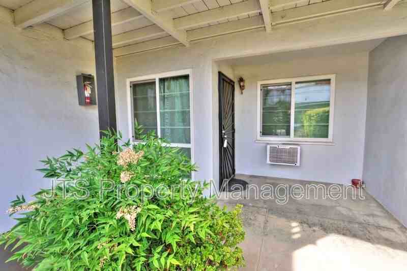 4439 V St #1 - Photo 6 of 50