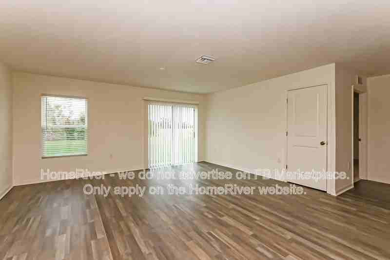 822 Sw 2nd St - Photo 2 of 18