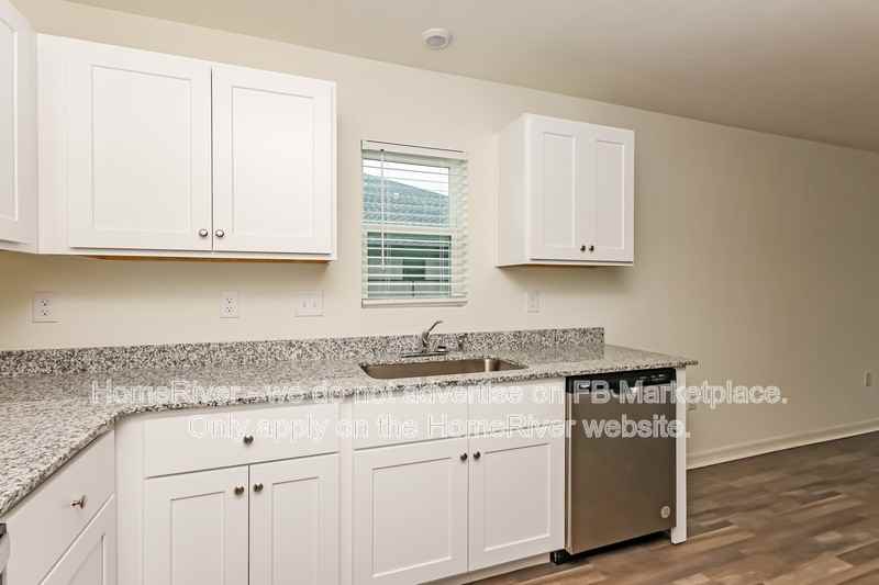822 Sw 2nd St - Photo 6 of 18