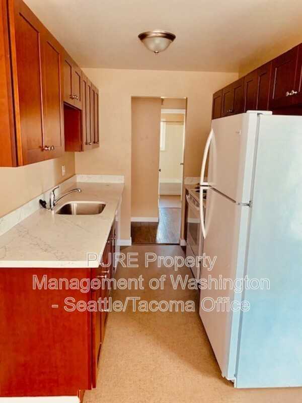 7919 35th Ave Sw #103 - Photo 3 of 13
