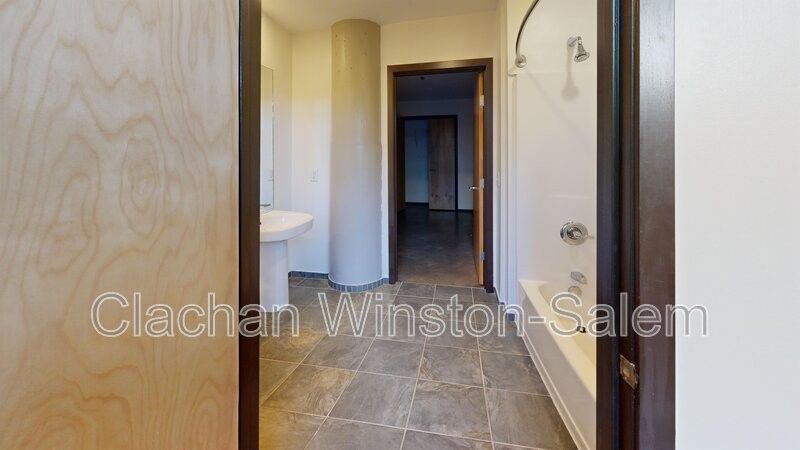 675 N Main St #302 - Photo 7 of 8