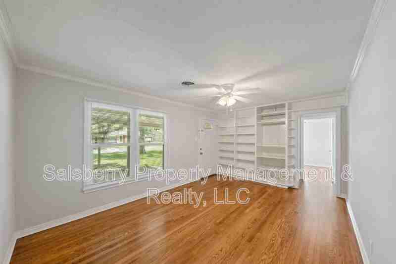 5601 N Schilder Dr - Photo 3 of 16