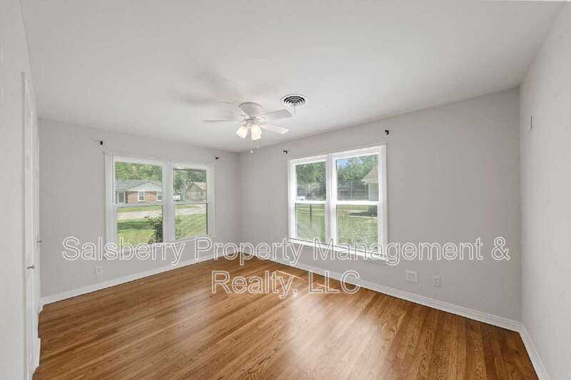 5601 N Schilder Dr - Photo 4 of 16