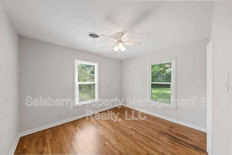 5601 N Schilder Dr - Photo 6 of 16