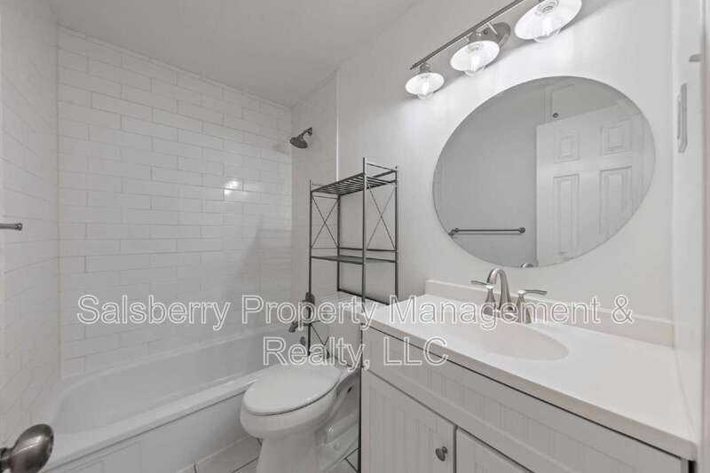 5601 N Schilder Dr - Photo 7 of 16