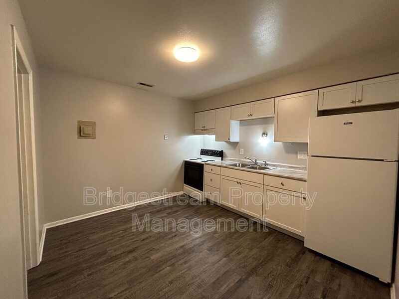 7835 N Main St #8 - Photo 2 of 14