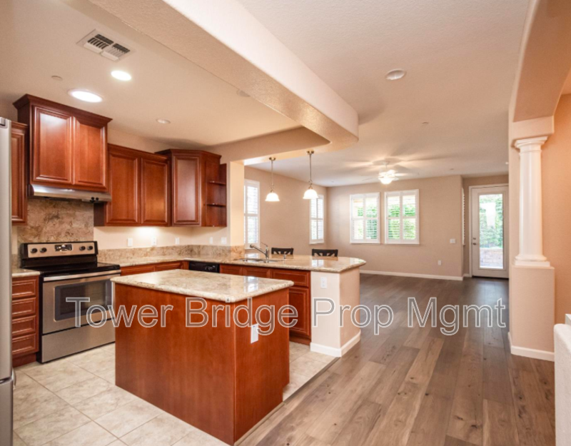 1457 Marseille Ln - Photo 7 of 50