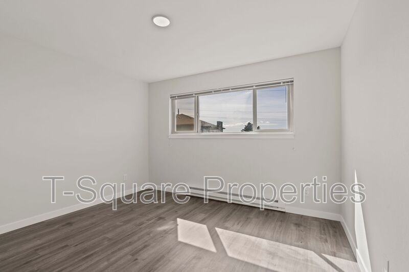 2918 Nassau St #101 - Photo 4 of 18