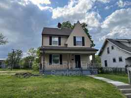 featured image of 617 Westwood Ave