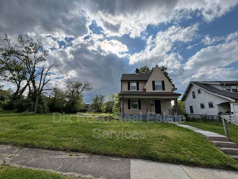 617 Westwood Ave - Photo 3 of 29