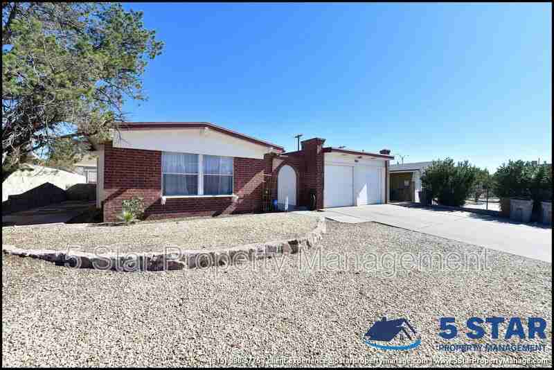 904 Oneida Dr - Photo 2 of 44
