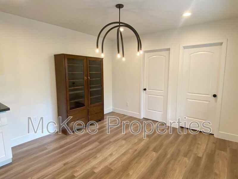 4605 59th St - Photo 6 of 19