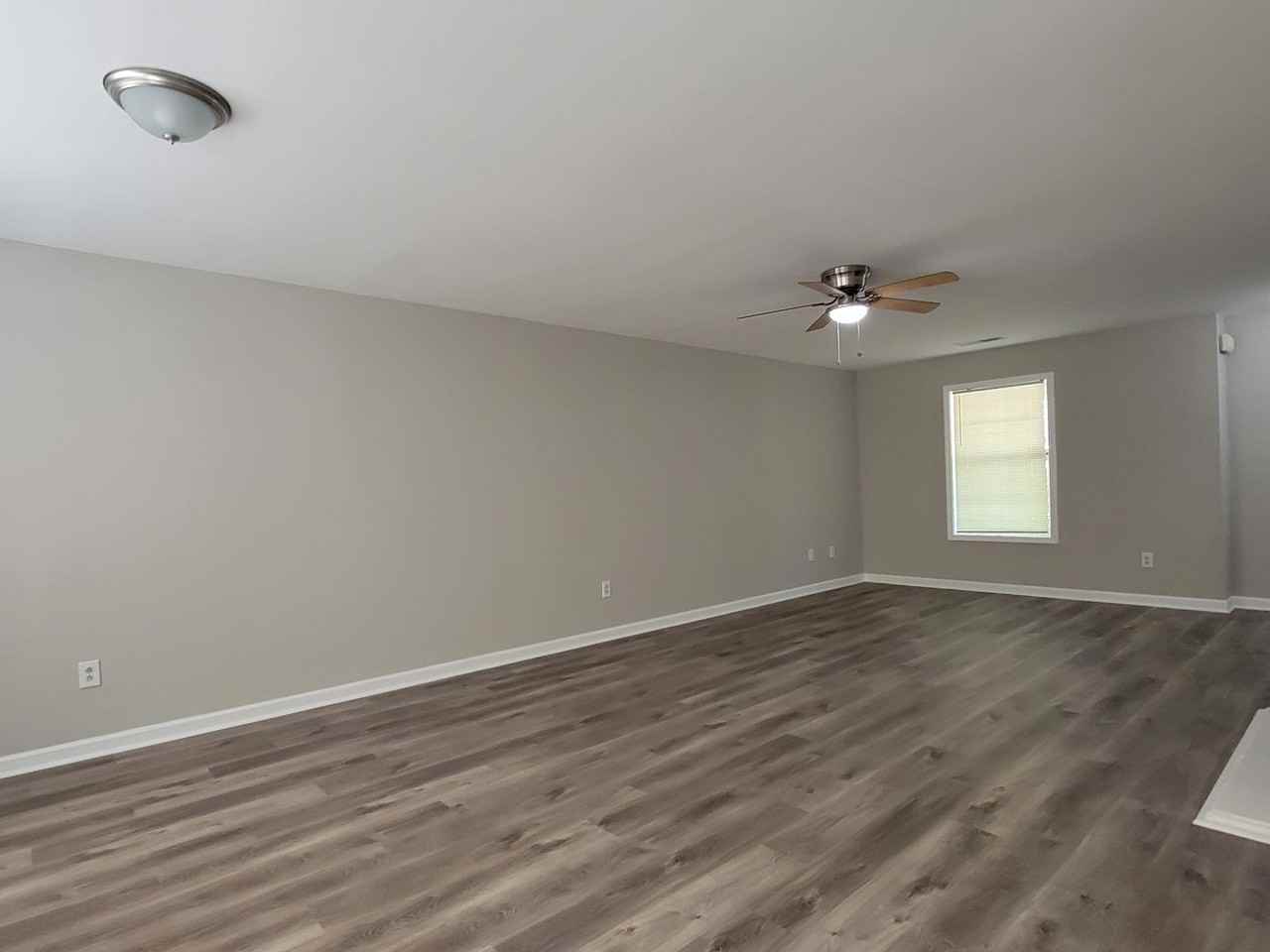 7127 Lamar Ct - Photo 6 of 25