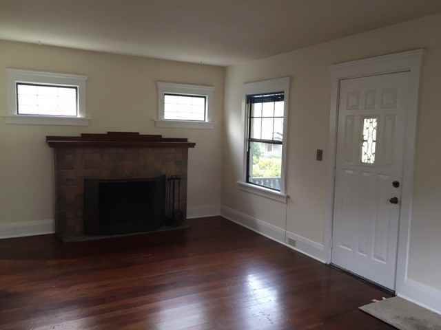 1599 James Ave - Photo 3 of 31