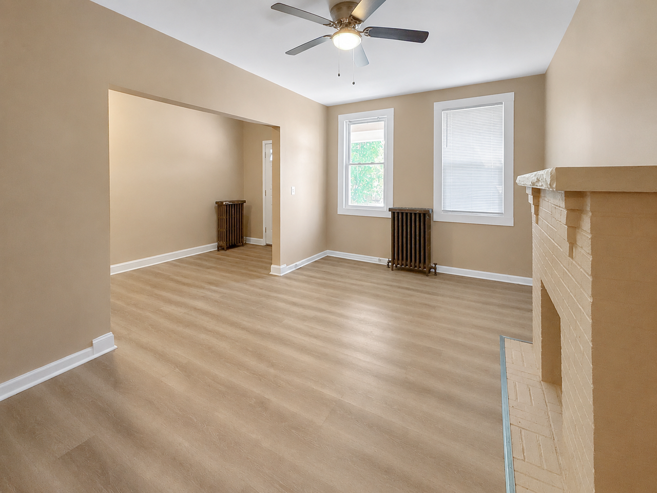 1908 E 29th St - Photo 5 of 26