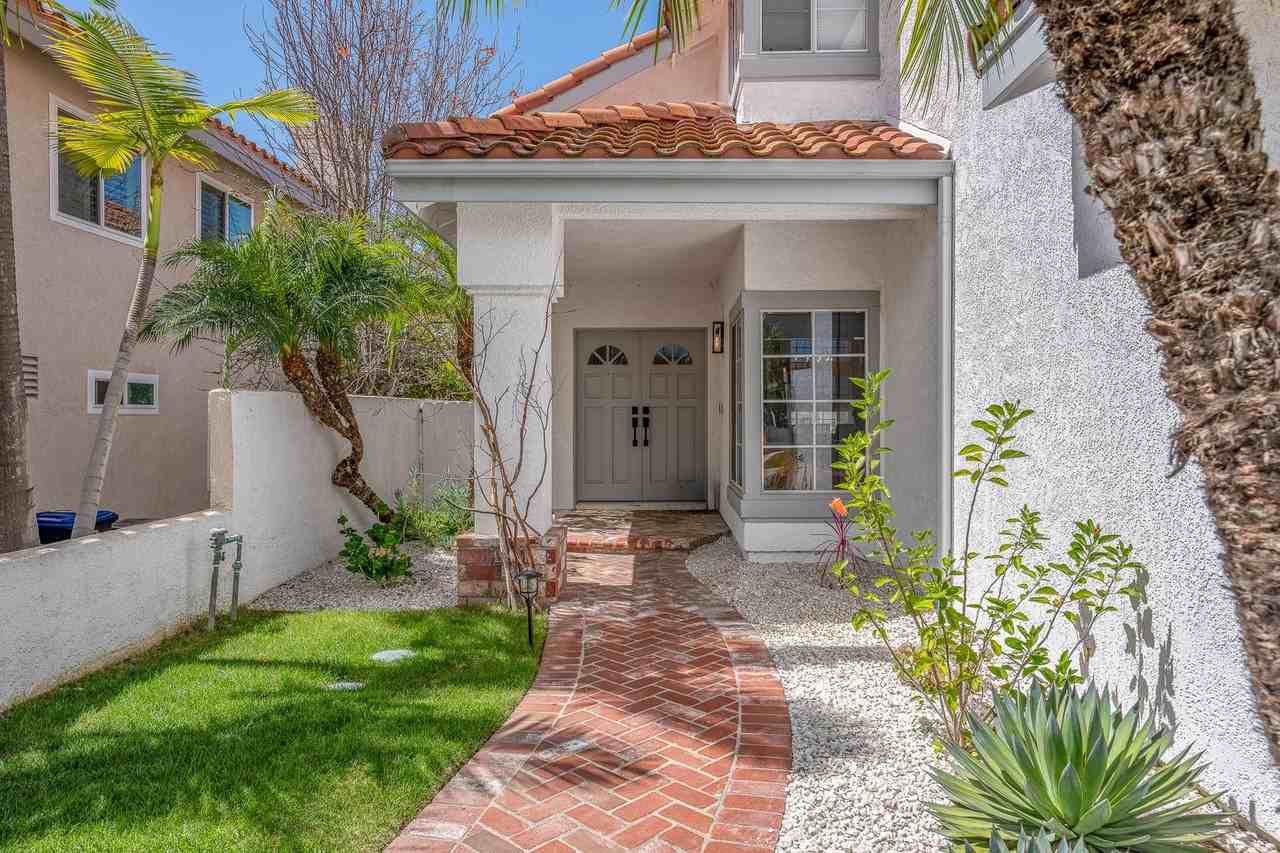 8 8 Visamar Dr - Photo 3 of 28
