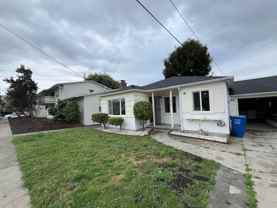 1215 Elm St - Photo 1 of 1