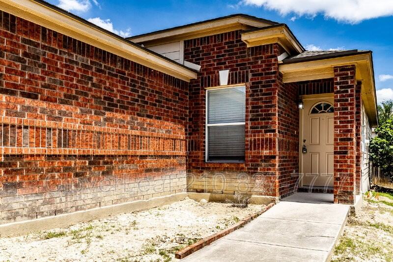 5745 Maxfli Dr - Photo 4 of 30