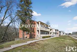 3348 Arlington Ave #10 - Photo 1 of 1