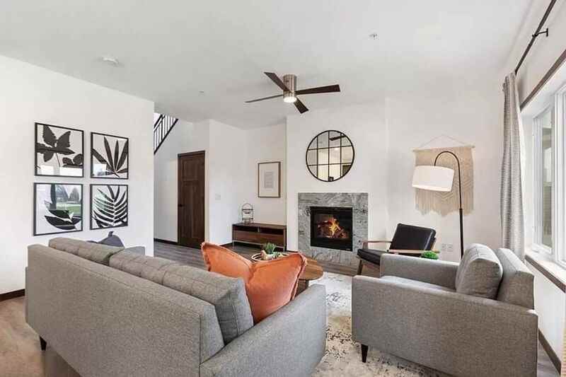 22050 Brenly Way - Photo 3 of 17