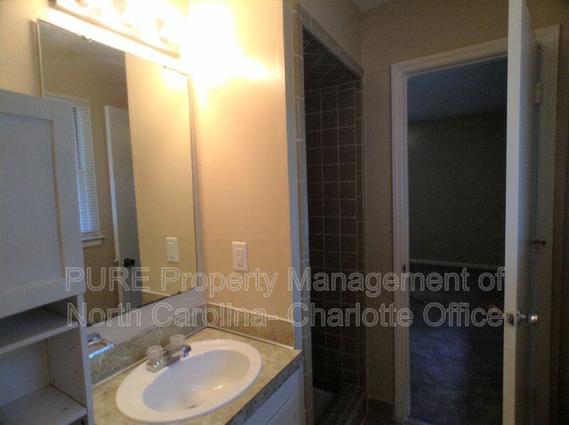5221 Delivau Dr - Photo 5 of 8