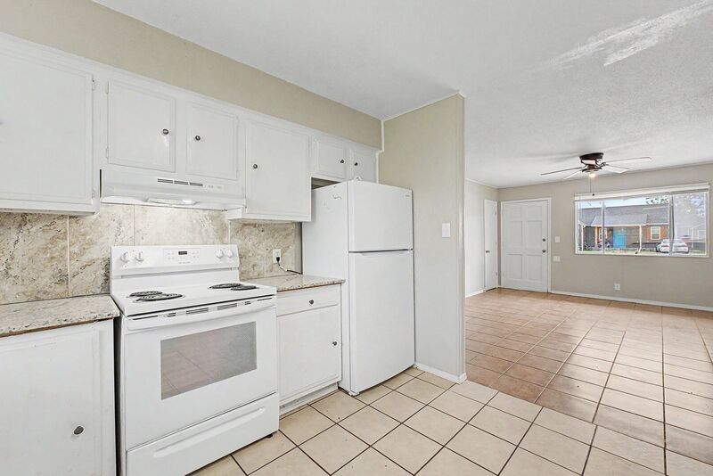 514 N 8th St - Photo 3 of 19
