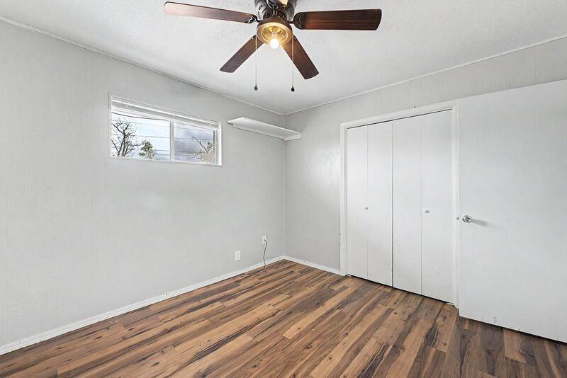 514 N 8th St - Photo 6 of 19