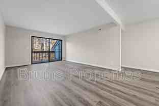 1504 Benjamin Pkwy #C1 - Photo 1 of 1