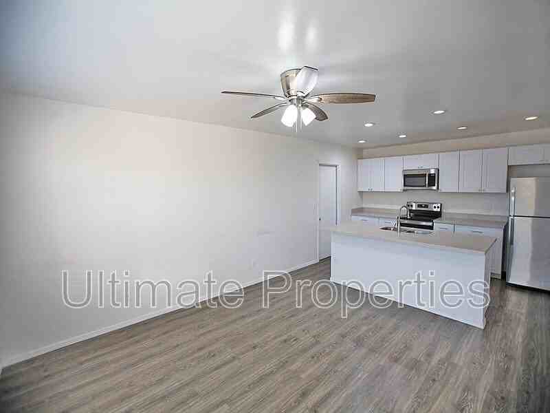 18205 N 87th Dr - Photo 7 of 15
