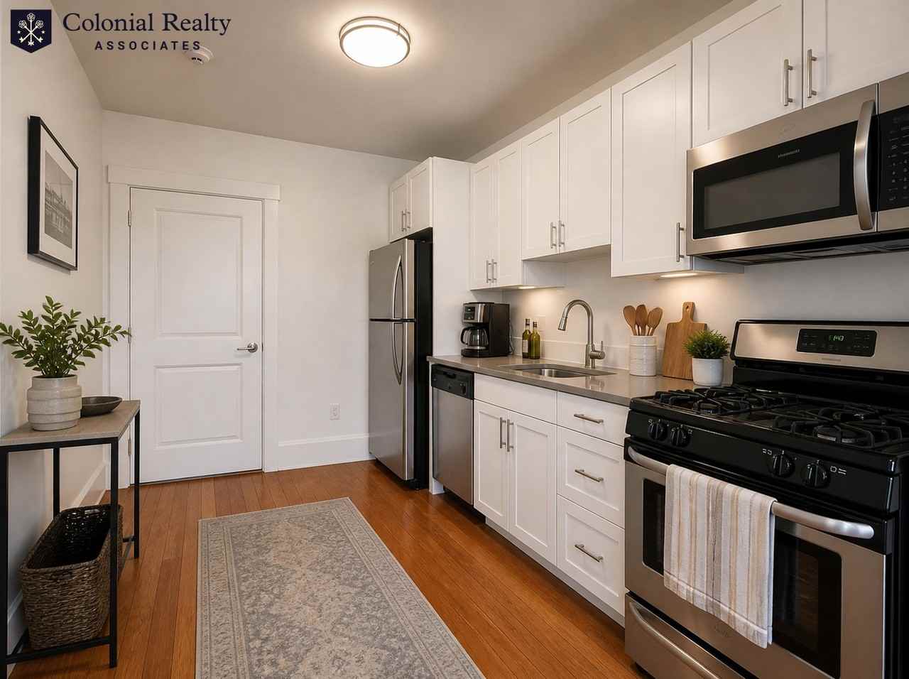83 Harvard St #4A - Photo 4 of 10