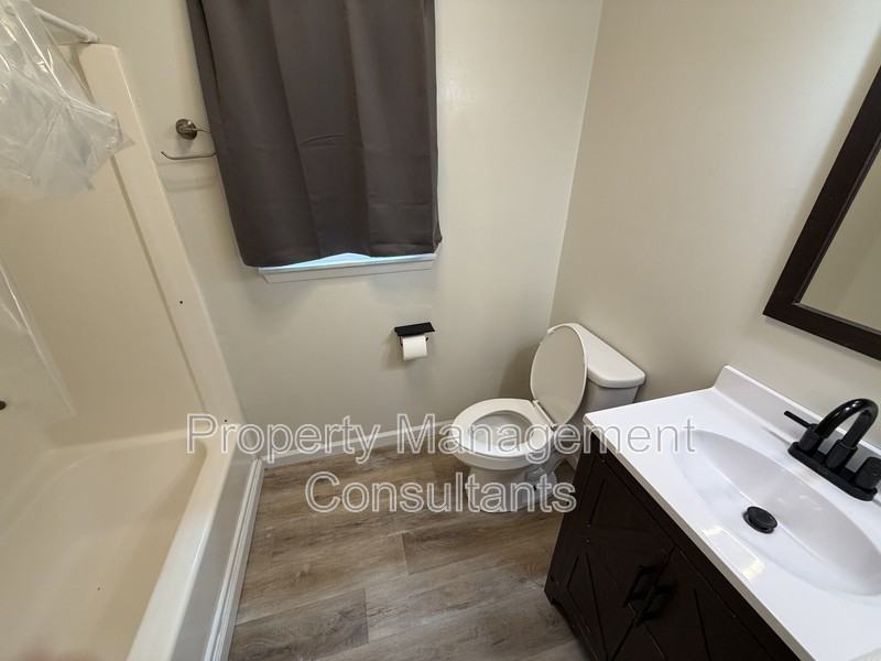 425 Bainbridge Loop - Photo 7 of 10