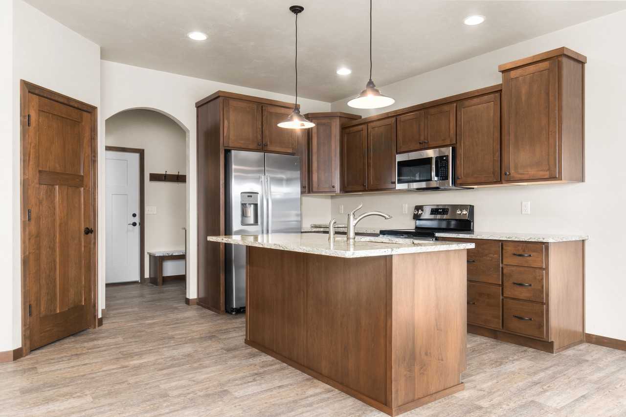 N1139 Craftsmen Ct #1139 - Photo 4 of 23