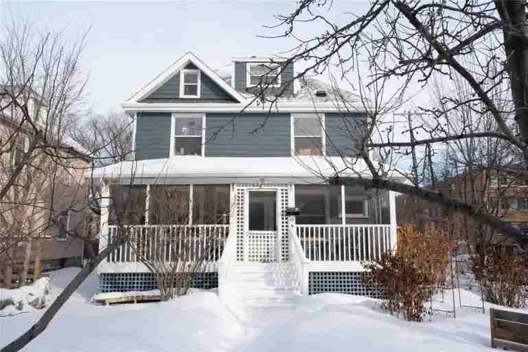 25 Cornish Ave #1 - Photo 4 of 26