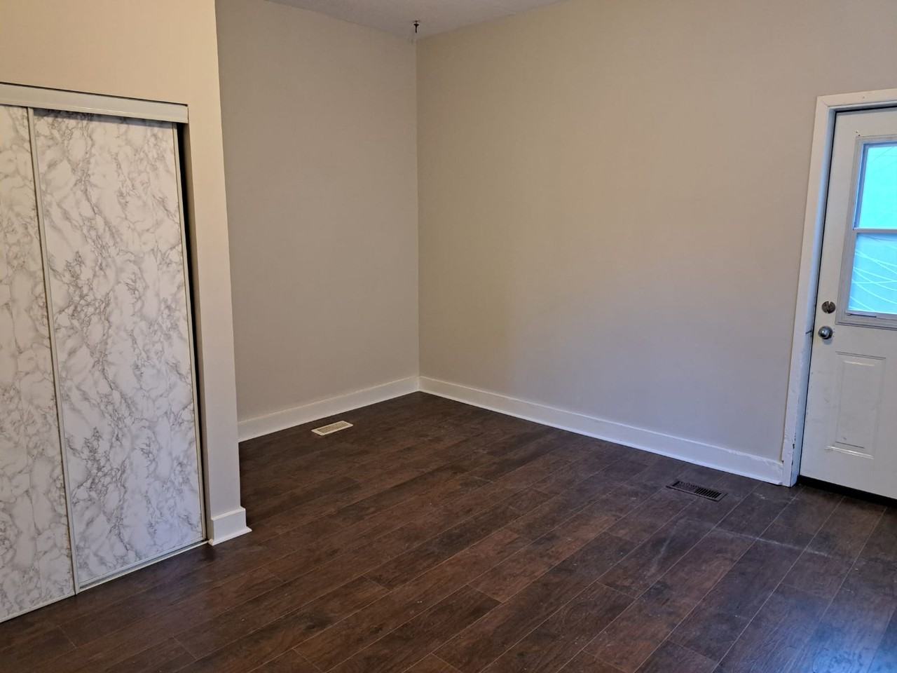 475 Lisgar Street #1 - Photo 5 of 7