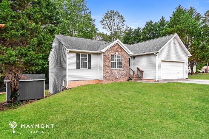 6231 Huntcliff Dr - Photo 5 of 17