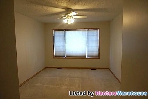 13874 52nd Ave N - Photo 7 of 10