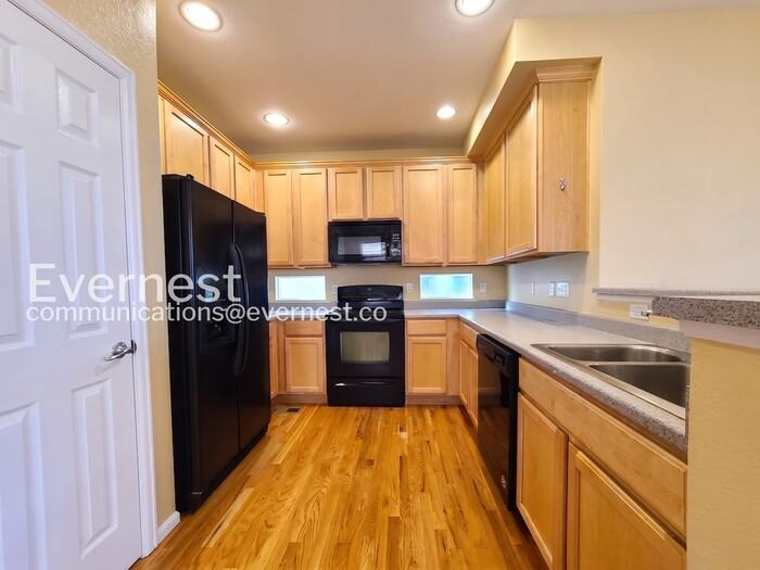 8964 E 29th Pl - Photo 2 of 17