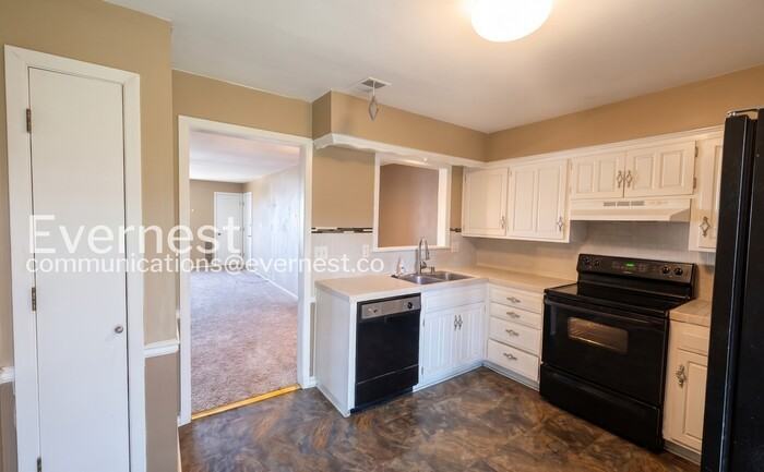 452 W 104th St #D - Photo 5 of 22
