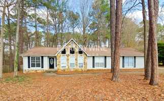 featured image of 125 Cowan Dr