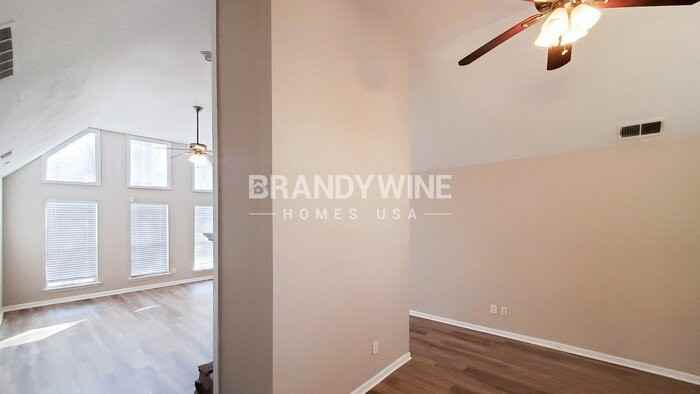 125 Cowan Dr - Photo 5 of 13