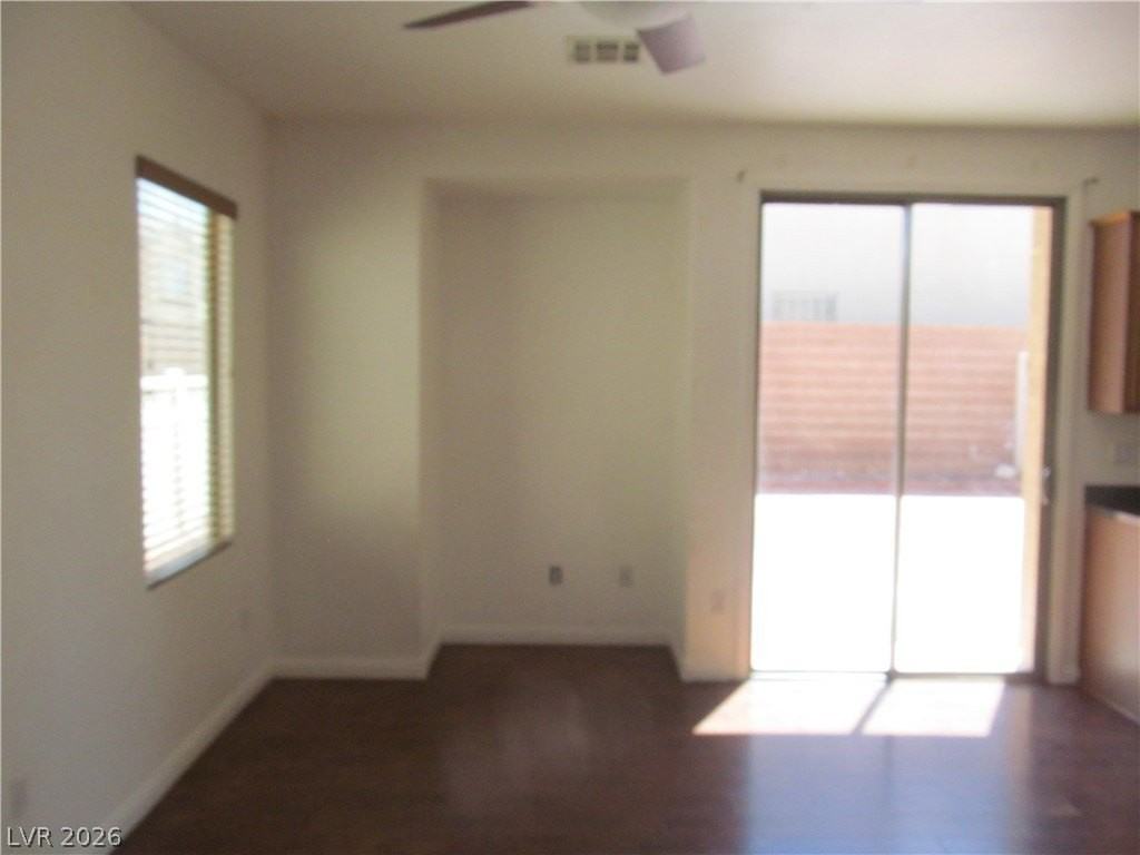 5357 Coral Ribbon Ave - Photo 7 of 27