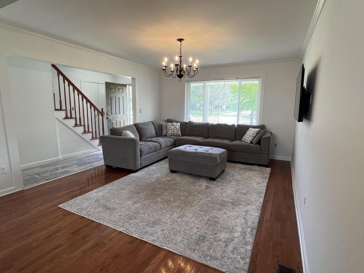 4033 Ramblewood Dr - Photo 6 of 46